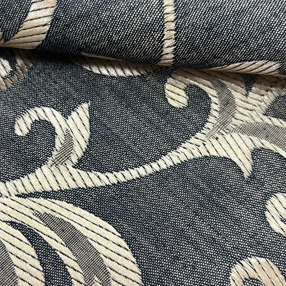 Upholstery fabric - Picture 4 of 4